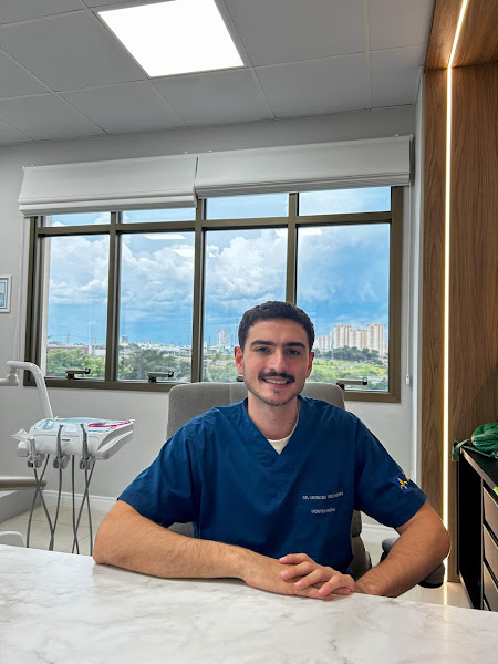 Foto 3 de Dr Gerson Neto - Periodontista SJC