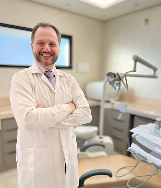 Foto 2 de Dr. Gerson Rezende - Dentista em Campo Grande