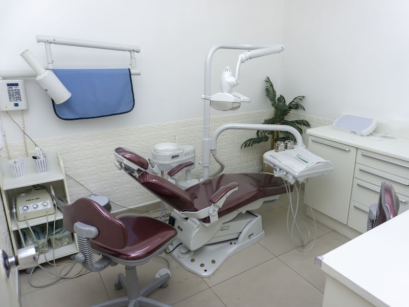 Foto 2 de Dr. Gerson Tzaravopoulos Odontologia Integral