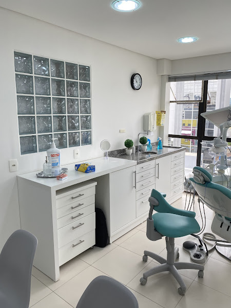 Foto 2 de Dr. Gilberto Jacomossi