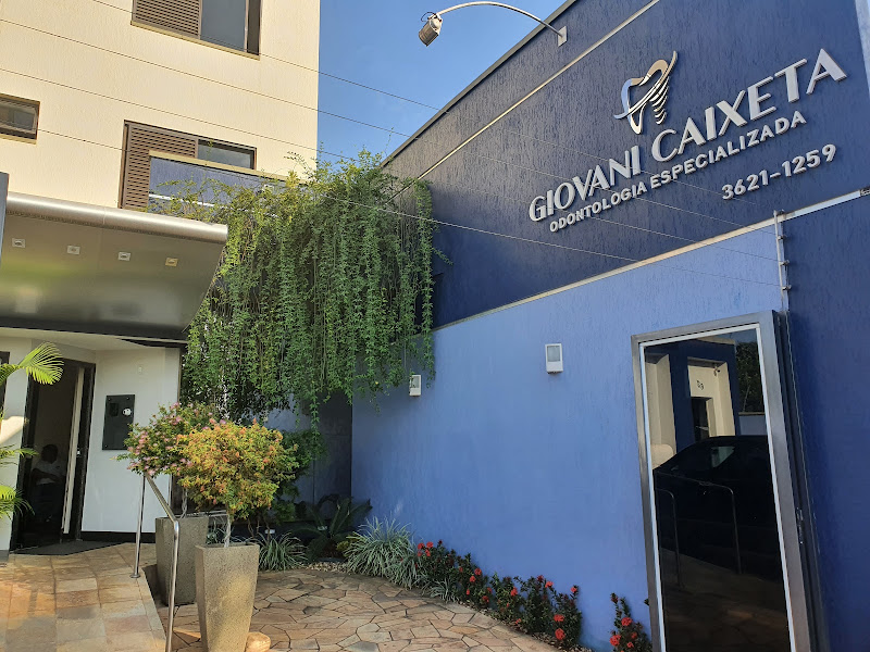 Foto 2 de Dr. Giovani Caixeta