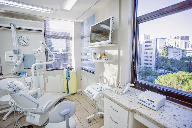 Foto 3 de Dr. Giovanni Pedruzzi - Clínica Odontológica