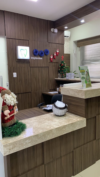 Foto 3 de Dr. Guilherme Implantes | Dentista em Campo Grande RJ