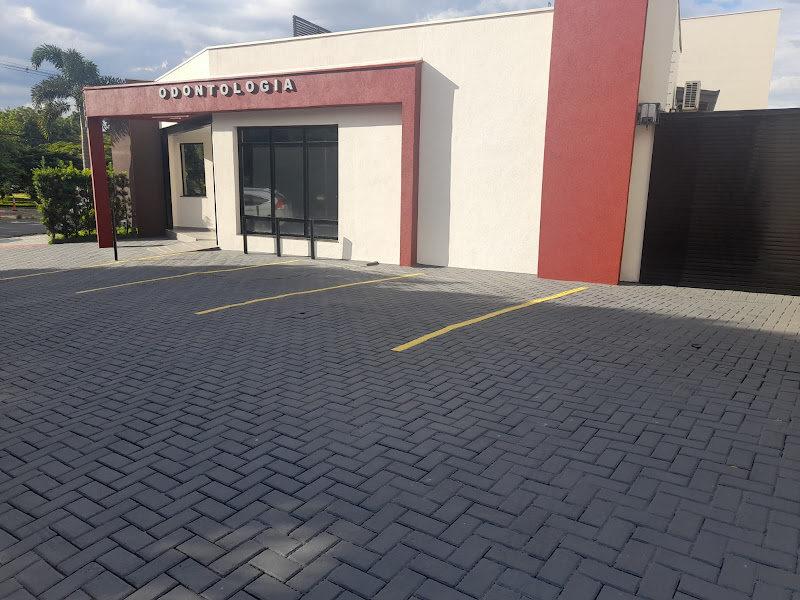 Foto de Dr. Guilherme Machado - Odontologia Estética e Invisalign