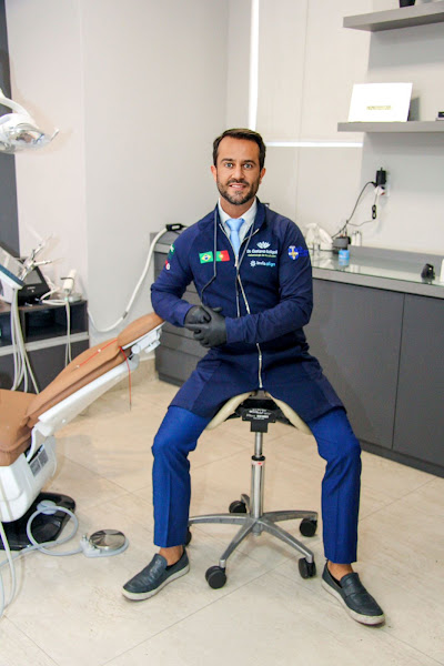 Foto 2 de Dr Gustavo Belligoli