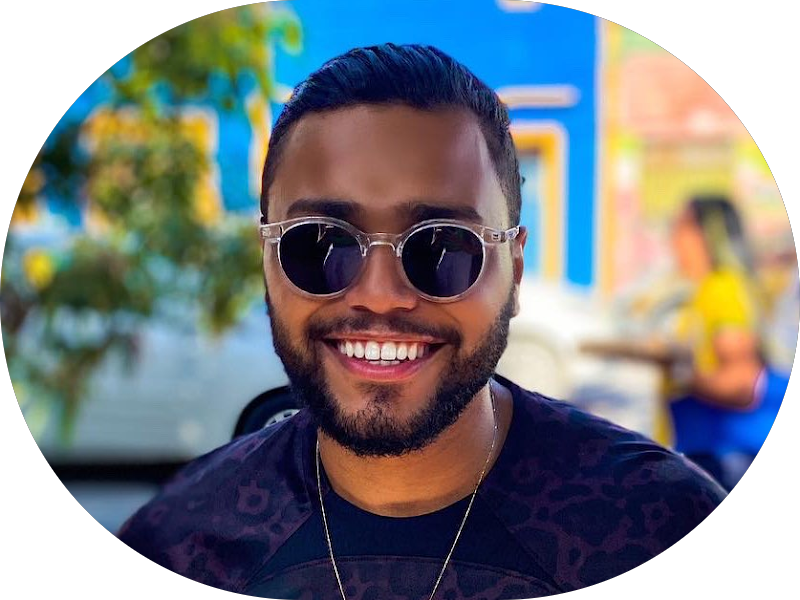 Foto 6 de Dr. Gustavo Duarte - Especialista em Lentes e Facetas de Resina | Recife - PE