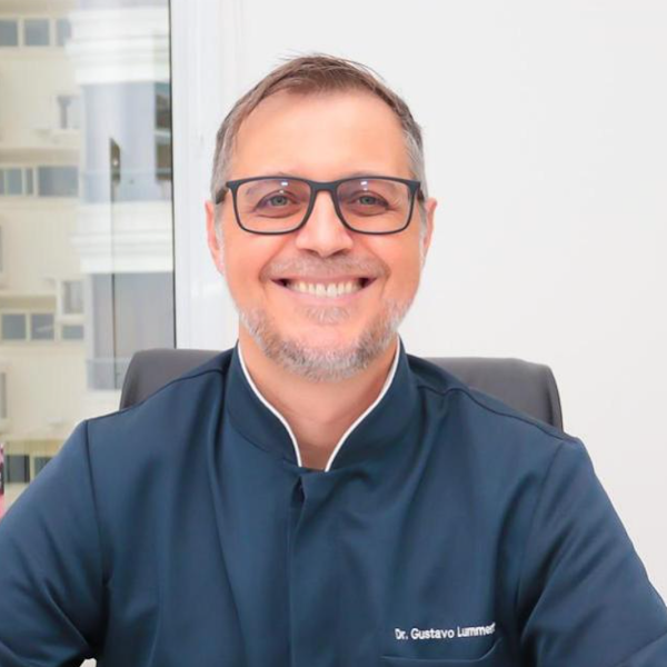 Foto 2 de Dr. Gustavo Lummertz - Dentista Menino Deus