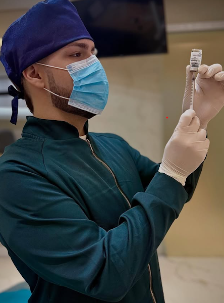 Foto de Dr. Gustavo Medeiros - Cirurgião dentista e Harmonização Orofacial