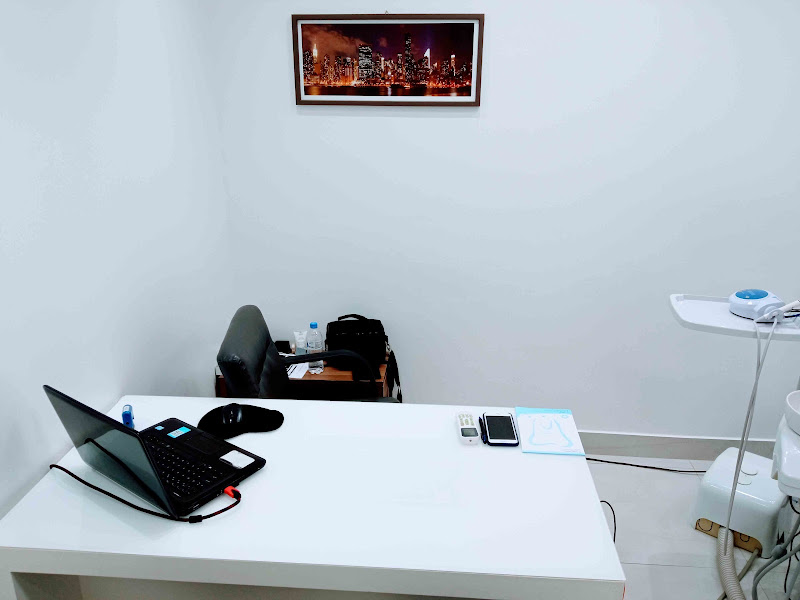 Foto 2 de Dr. Gustavo Tavares - Consultório Odontológico em Taguatinga