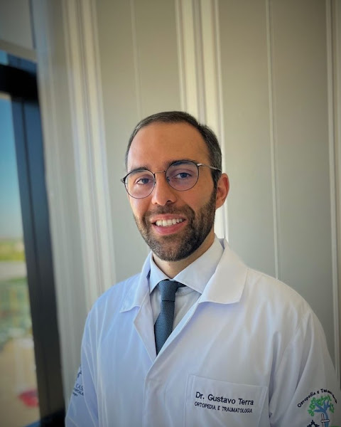 Foto 3 de Dr. Gustavo Terra - Cirurgia de Prótese de Quadril e Ortopedia em Pelotas