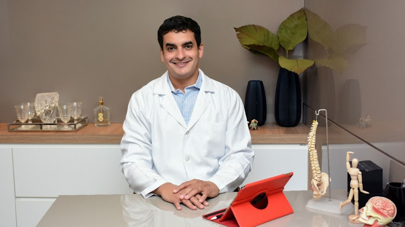 Foto 2 de Dr. Hamilton Mendes de Souza