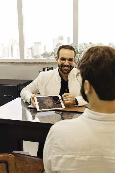 Foto 2 de Dr. Heitor Selim | Harmonização facial | Vila Velha - ES