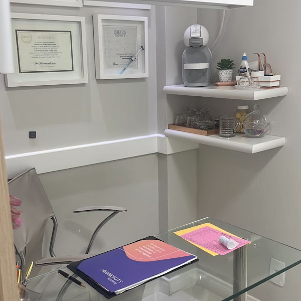 Foto 3 de Drª Heliethe Motta | Dentista em Niterói | Ortodontia e Harmonização Facial Especializada