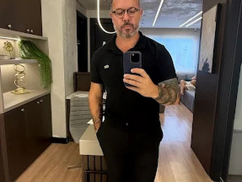 Foto 3 de Dr. Henrique Aldigueri