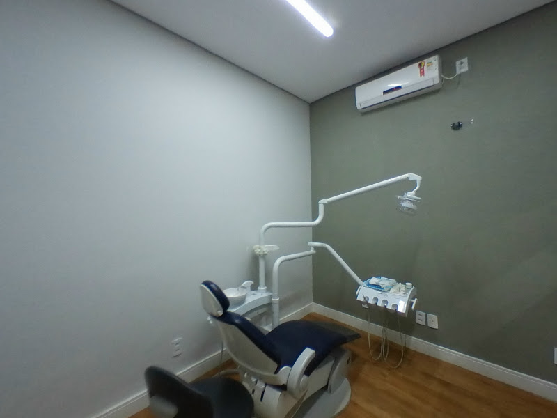 Foto 3 de Dr. Henrique Arimatéa | Dentista em Palmas