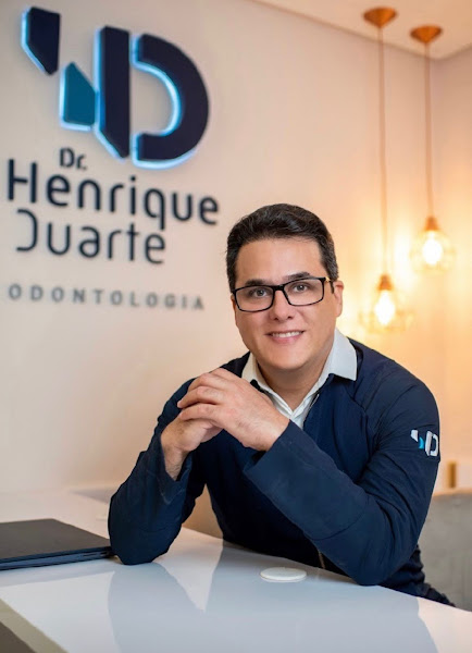 Foto 2 de Dr. Henrique Duarte | Implantes dentários em Recife | Prótese Protocolo em Recife