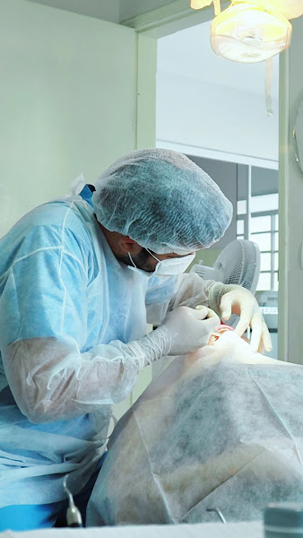 Foto 3 de Dr. Hércules Rodrigo Muniz - Implantes em Pouso Alegre /MG
