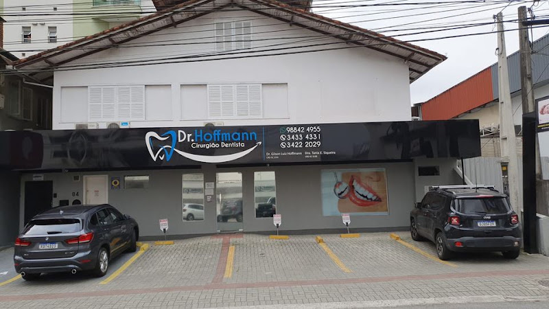 Foto 2 de Dr. Hoffmann Odontologia - Clinica Odontologia