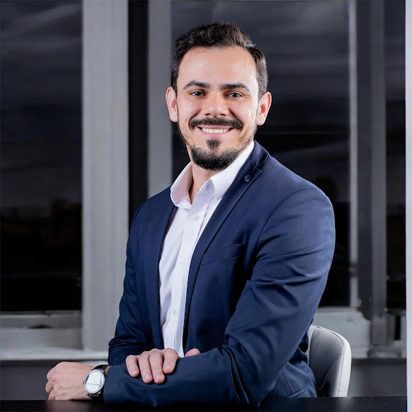 Foto 2 de Dr. Hugo de Paula Cirurgião Buco Maxilo Facial