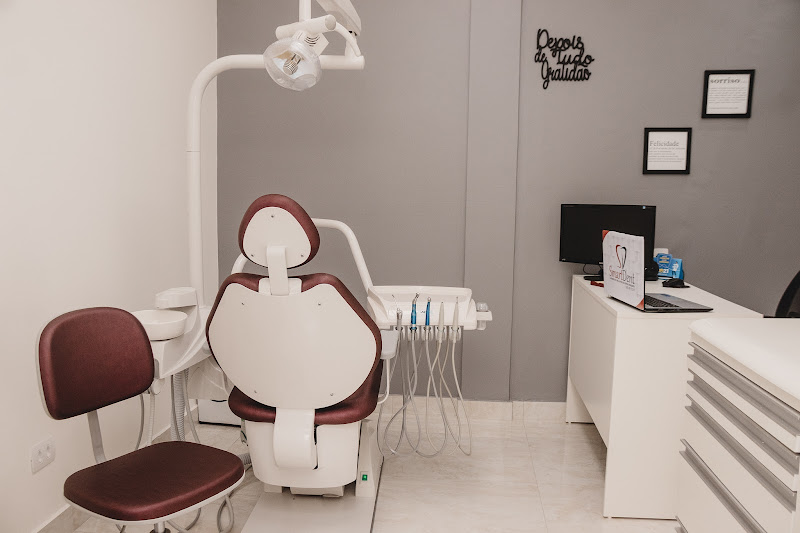 Foto 3 de Dr Hugo Deleon