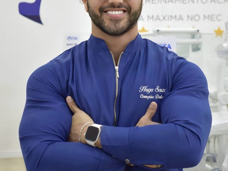 Foto de Dr. Hugo Souza - Cirurgia Oral Avançada