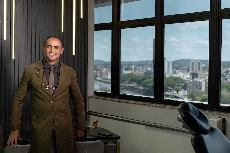 Foto 2 de Dr. Igor Magalhães - Estética