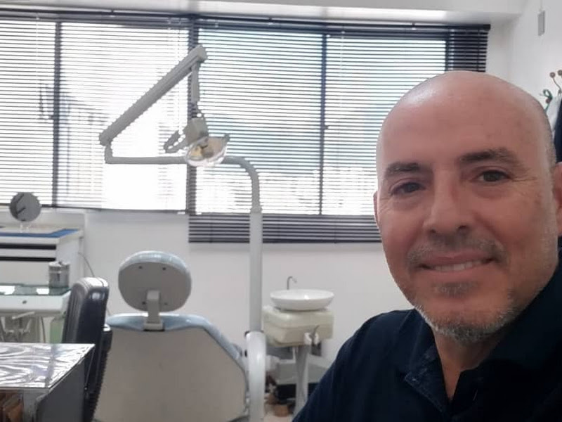 Foto de Dr. Ivany Coutinho Neto - dentista- Vila Isabel