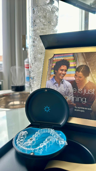 Foto 2 de Dr Jansen Brito | INVISALIGN TOP DOCTOR | ORTODONTISTA | LENTE DE CONTATO | HARMONIZAÇÃO • Freguesia RJ