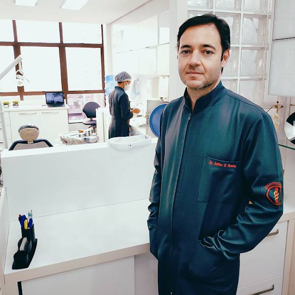 Foto 2 de Dr. Jarbas Honorio Jr.