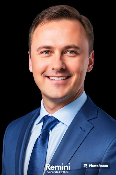 Foto 2 de Dr. Jean Brustolim - Dentista/Implantes Curitiba