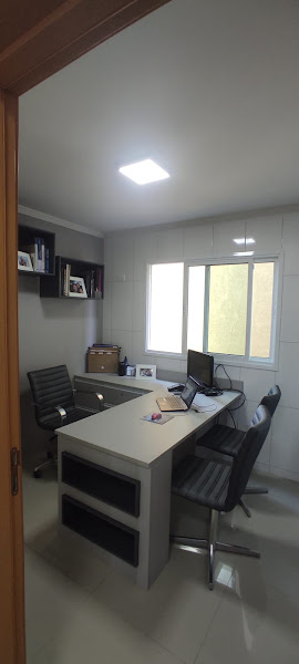 Foto 3 de Dr. Jean Brustolim - Dentista/Implantes Curitiba