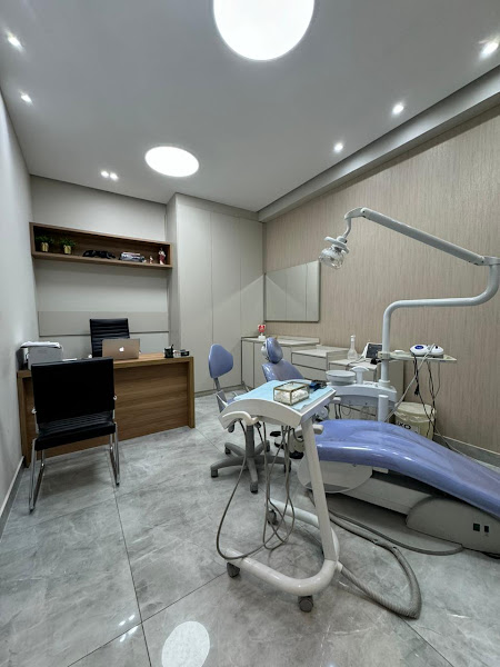 Foto 2 de Dr. Jean Carlo