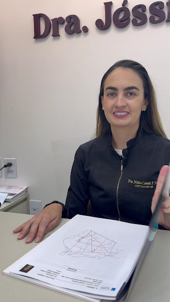 Foto 3 de Drª Jessica Ferro | Dentista em Goiânia