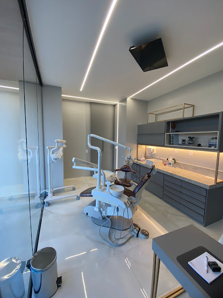 Foto 3 de Dr. Jhonata Gomes | Dentista em Campina Grande