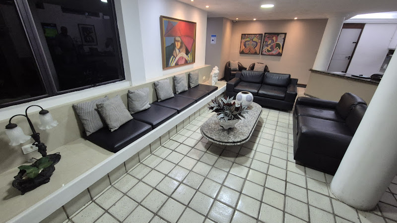 Foto 2 de Dr. Joab Filho Implantes Dentários e Reabilitação Oral