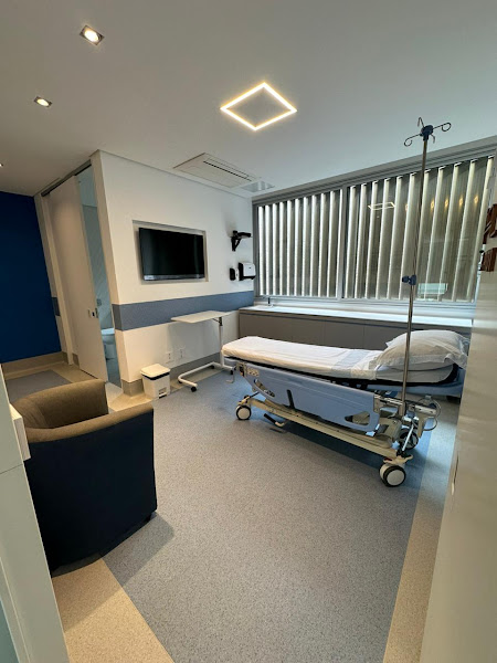 Foto 3 de Dr. João Gabriele - Cirurgia Plástica e Implante Capilar - Bauru/SP