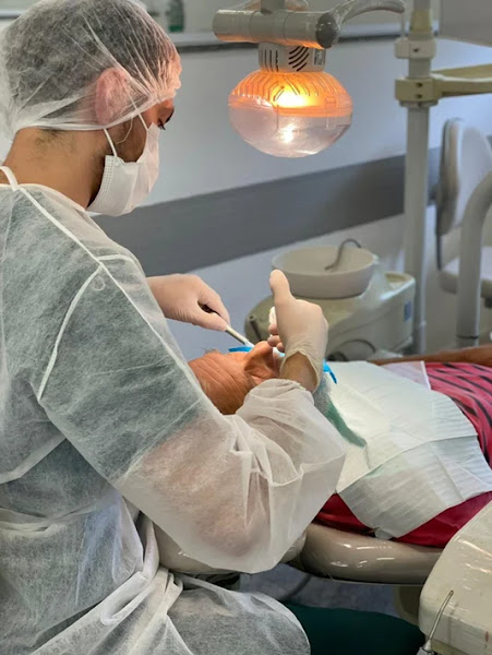 Foto 2 de Dr. João Rios Endodontista Zona Norte