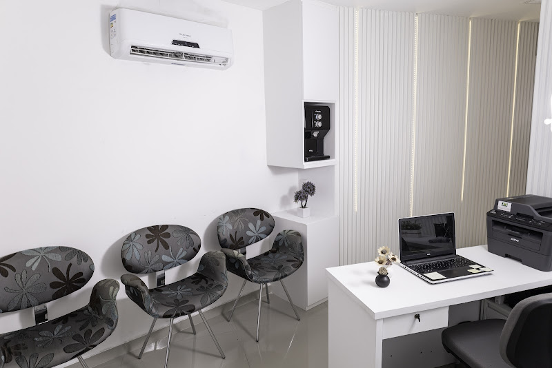 Foto 3 de Dr. João Roberto | Consultório Dentário em Natal