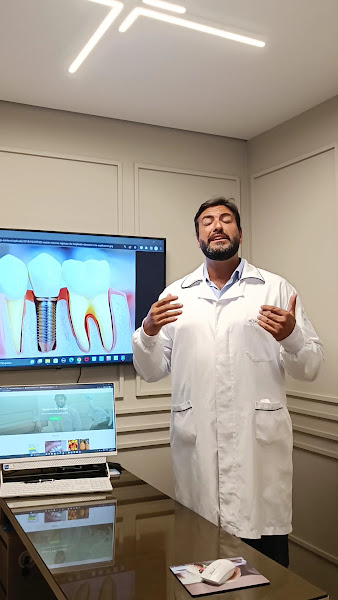 Foto 3 de Dr. Joelson Richa - Dentista em Moema