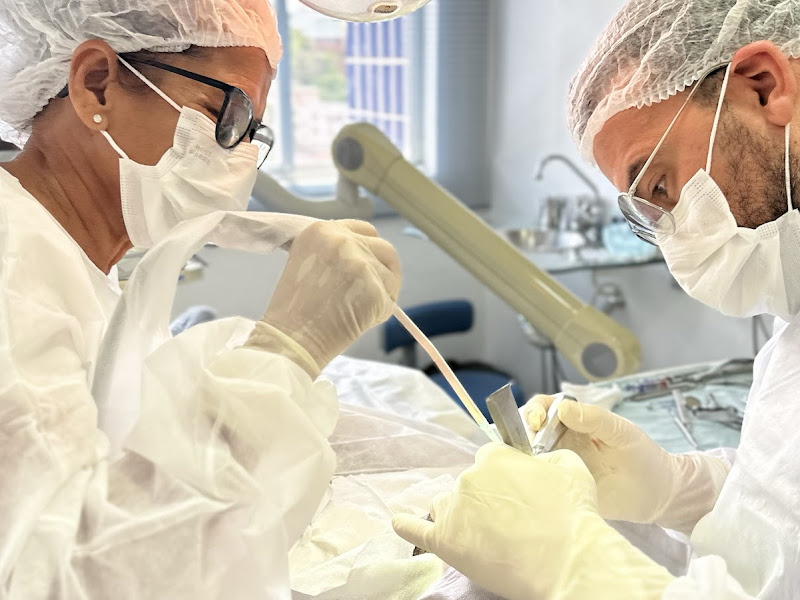 Foto de Dr. Jorge Medina | Dentista Especialista | Implantes Dentários | Cirurgião-Dentista em Teófilo Otoni