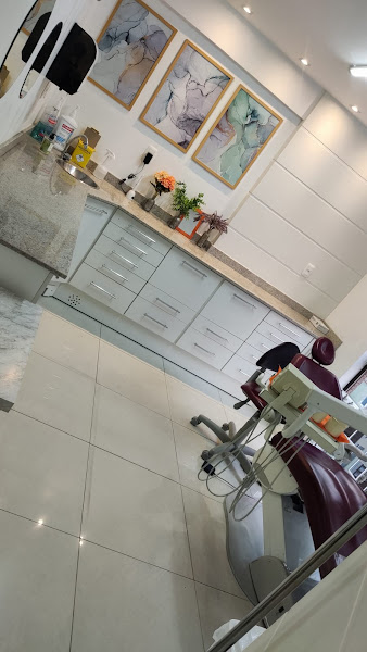 Foto 2 de Dr. Juliano Saldanha | Dentista | Santa Maria