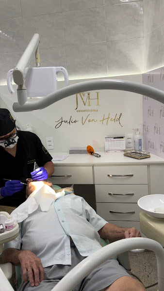 Foto 2 de Dr° Julio Von Held