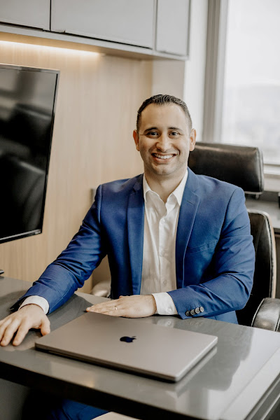 Foto 2 de Dr. Kael Seelig da Cunha