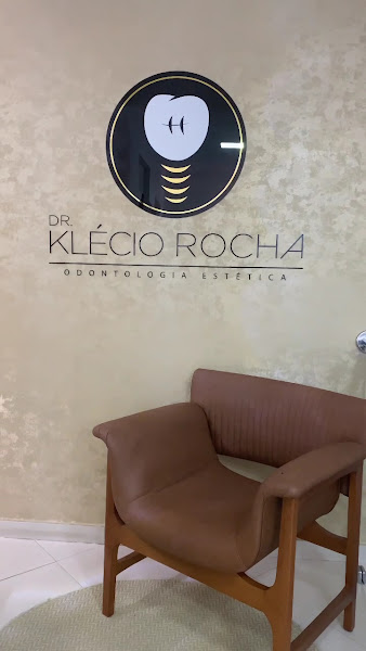 Foto 3 de Dr Klécio Rocha - Odontogia Estética