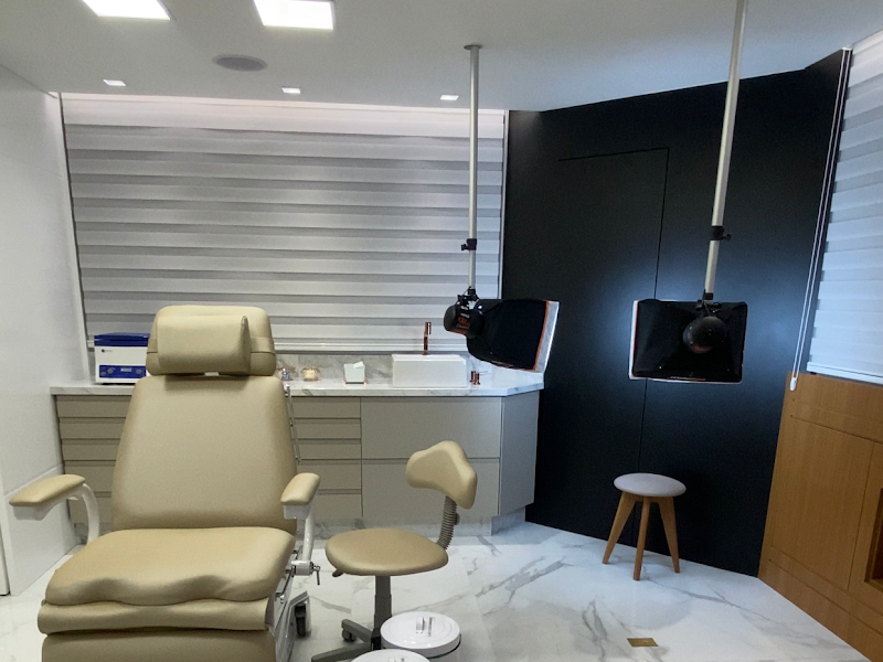 Foto 8 de DRª Larissa Ferioli Dentista em Curitiba