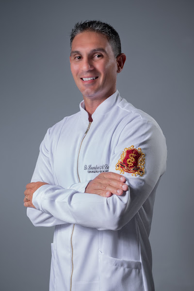 Foto 2 de Dr. Leandro A. Bonato