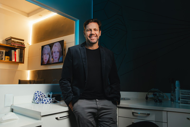 Foto 3 de Dr. Leandro Baier | Clínica de Odontologia Estética em Blumenau, SC