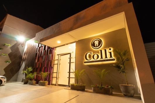 Foto 3 de Dr. Leandro Colli, Dentista