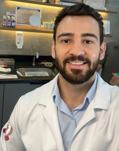 Foto 2 de Dr. Leandro Cusinato Dentista Em São José do Rio Preto 24 H