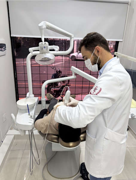Foto 3 de Dr. Leandro Cusinato Dentista Em São José do Rio Preto 24 H